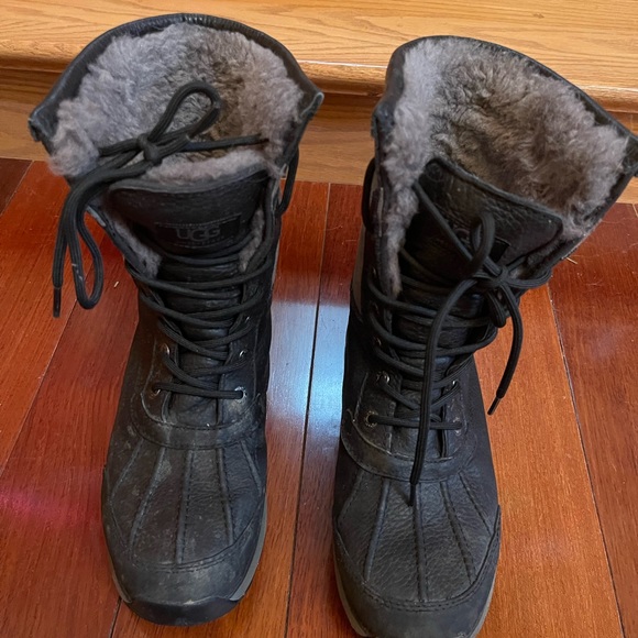 Ugg Adirondack black size 8 - Picture 1 of 5